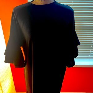 Black layered sleeve black dress